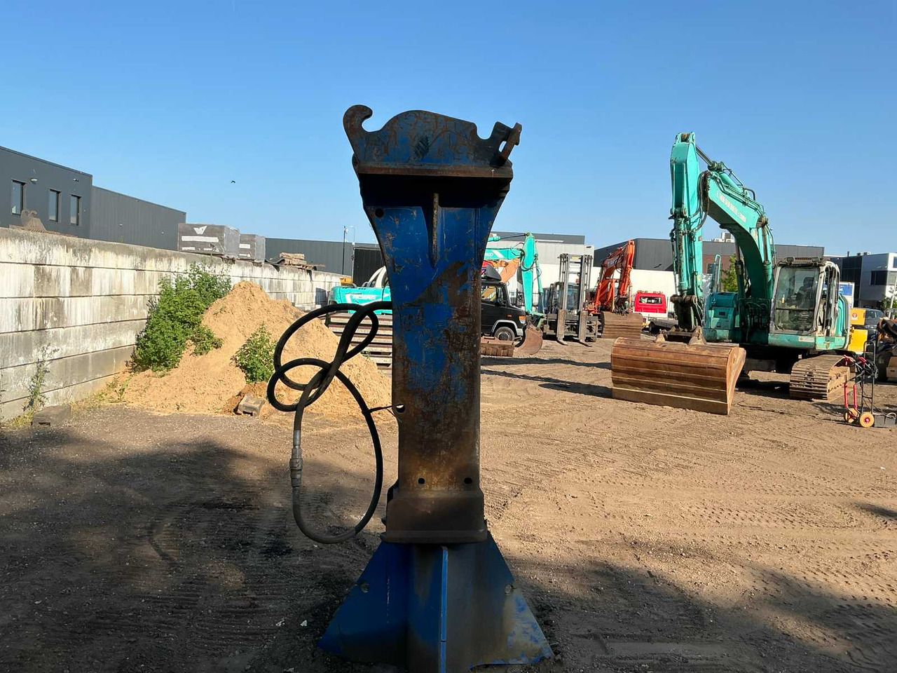 Arden AB1350 - معدات البناء: صور 4 Arden AB1350 - معدات البناء: صور 4
