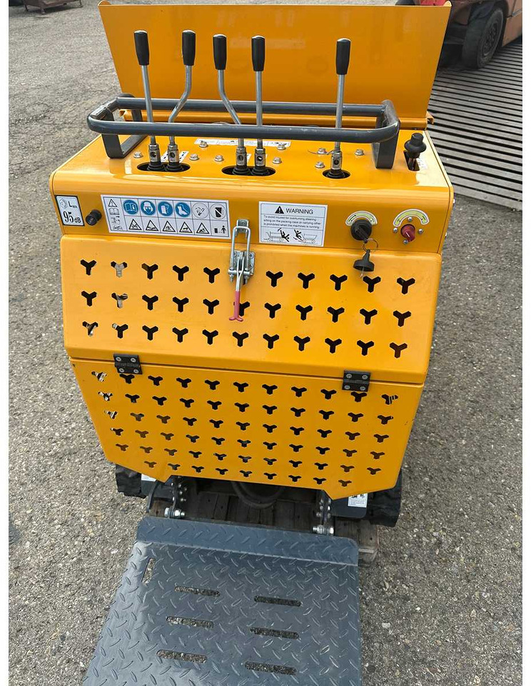 Baggerboss HT 500 Lift - قلابة مقطورة الزراعية: صور 5 Baggerboss HT 500 Lift - قلابة مقطورة الزراعية: صور 5