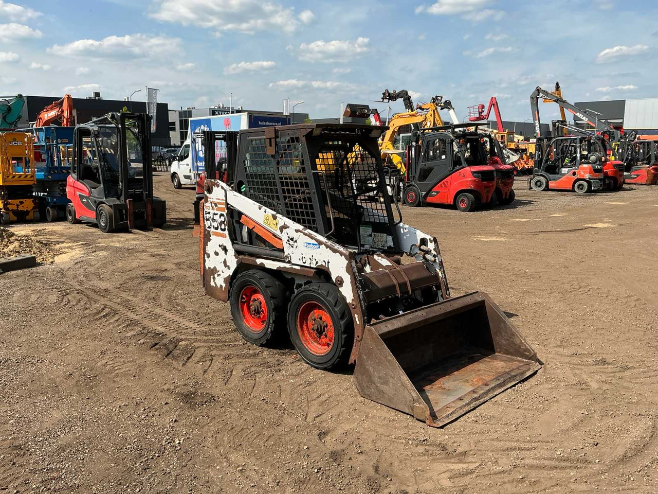 Bobcat 553 - شيول صغير: صور 5 Bobcat 553 - شيول صغير: صور 5