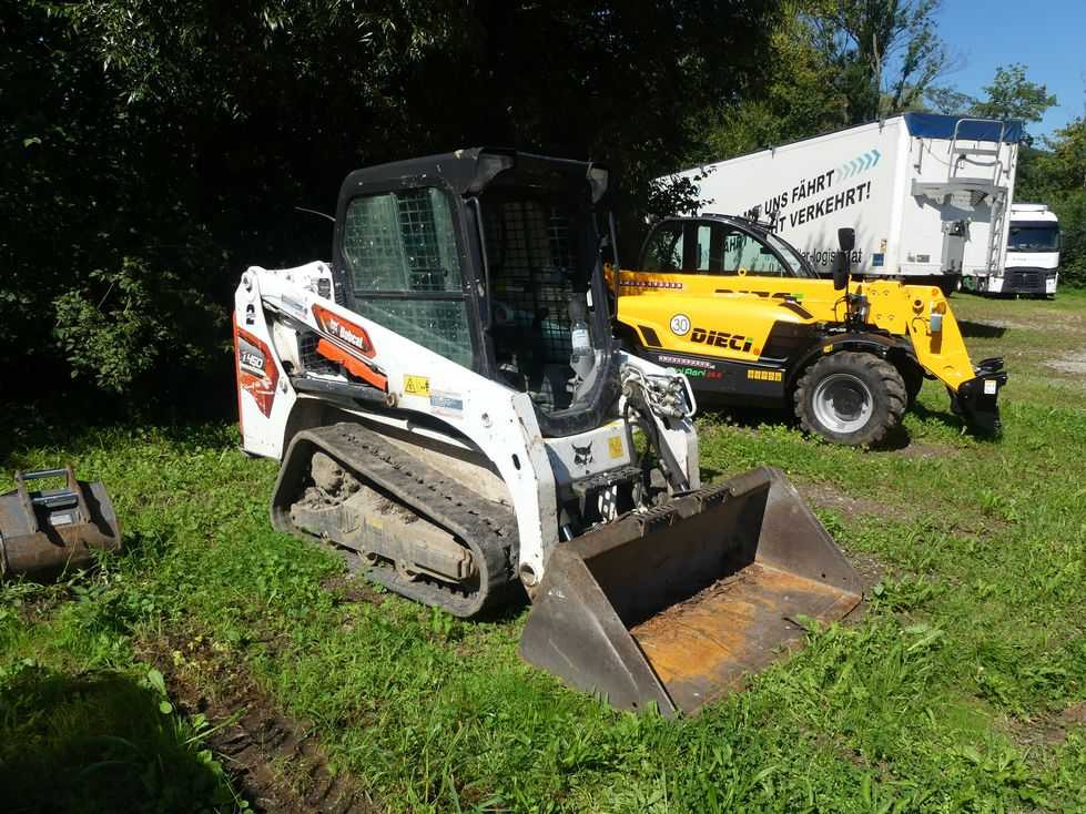 Bobcat BOBCAT - T450 - 2022 - MINI EXCAVATOR - حفارة مصغرة: صور 1 Bobcat BOBCAT - T450 - 2022 - MINI EXCAVATOR - حفارة مصغرة: صور 1