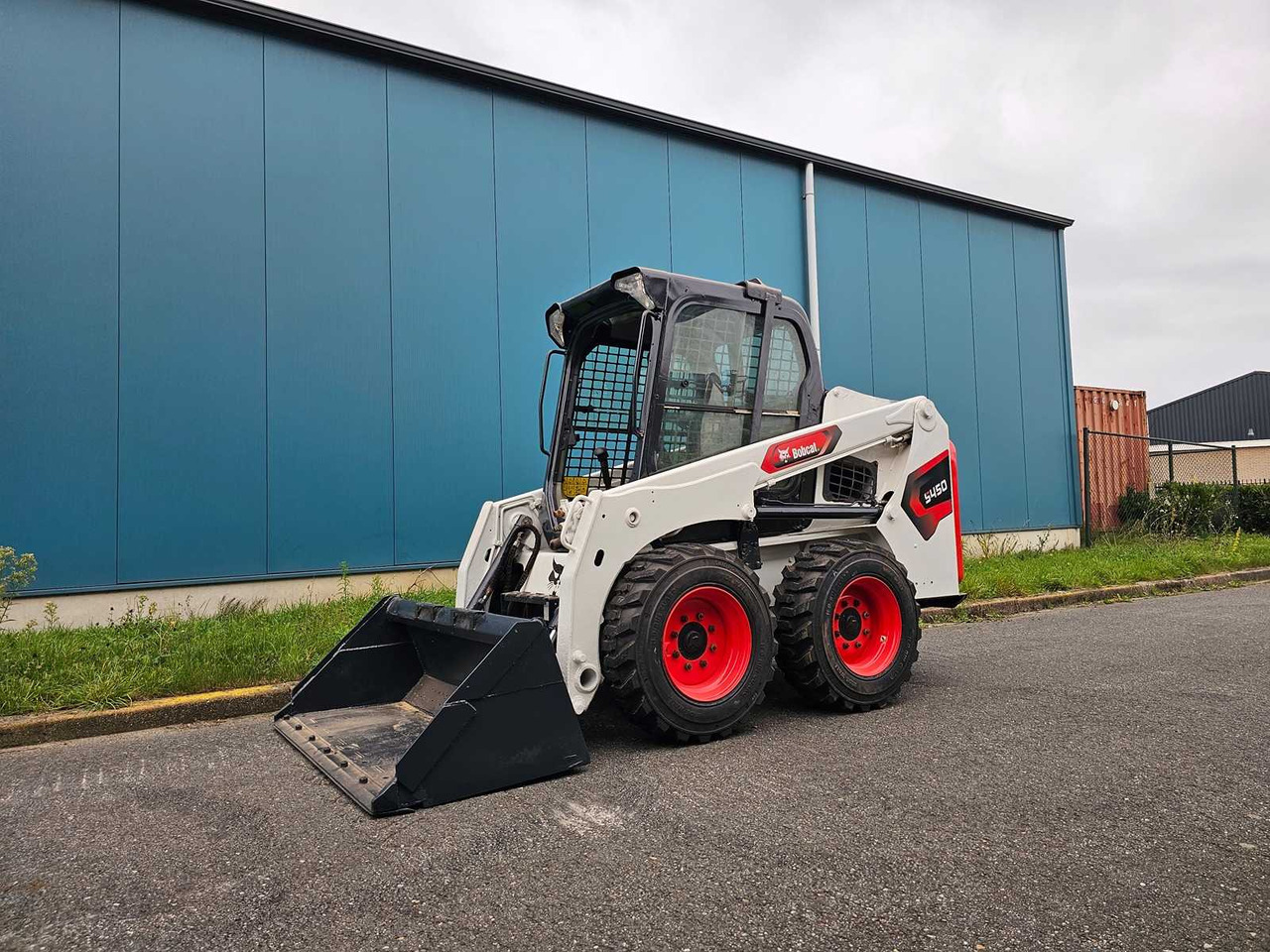 Bobcat S450 - شيول صغير: صور 1 Bobcat S450 - شيول صغير: صور 1