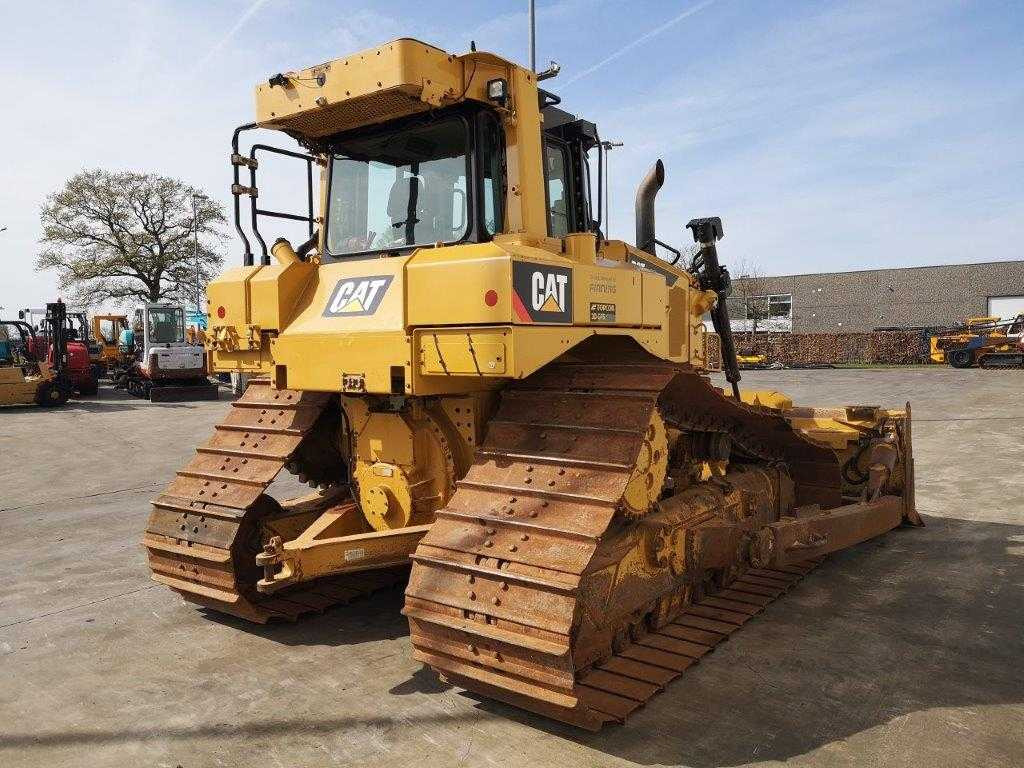 CATERPILLAR D6T LGP - بلدوزر: صور 5 CATERPILLAR D6T LGP - بلدوزر: صور 5