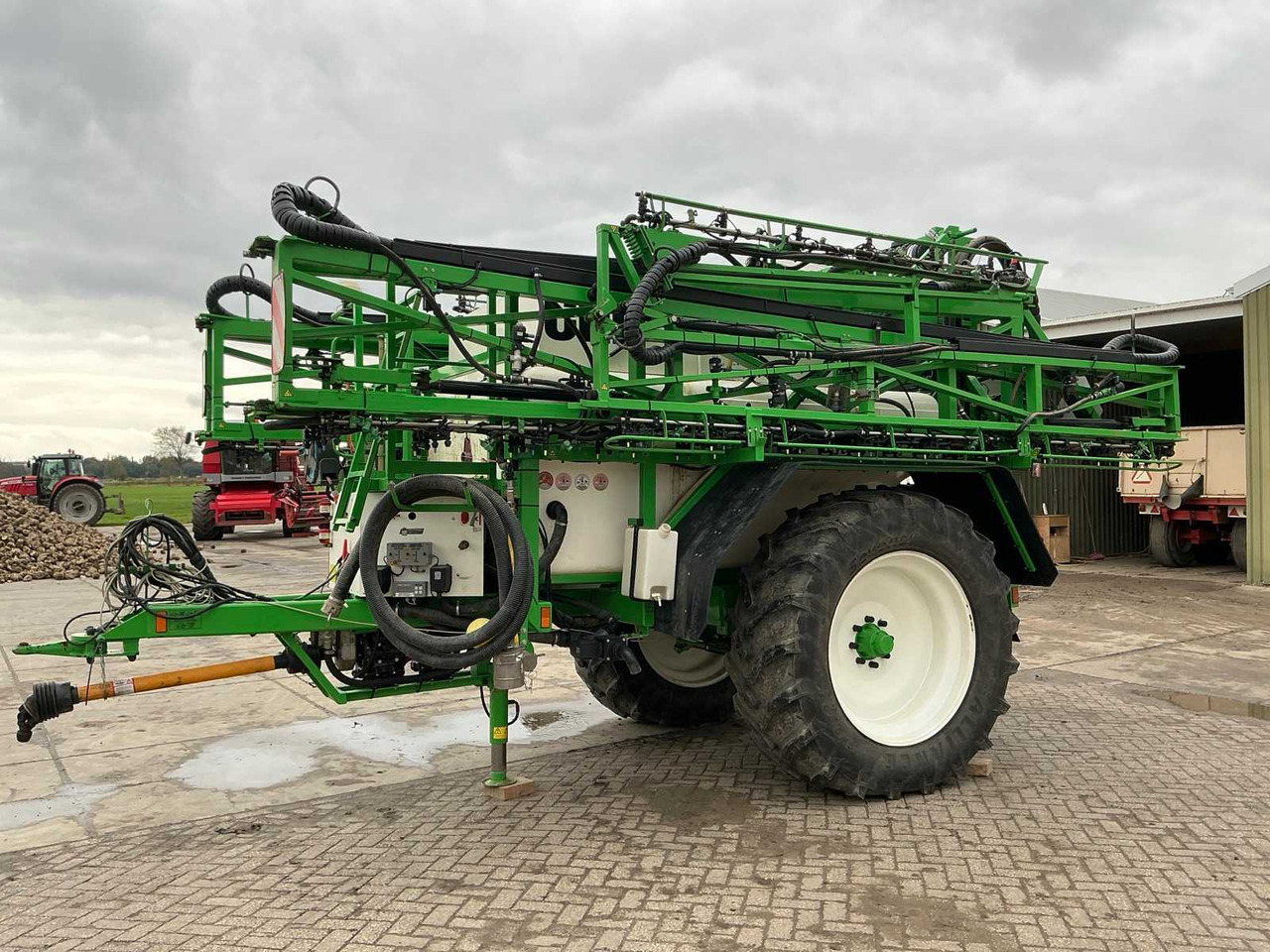 CHD F4139A - آلة الرش: صور 2 CHD F4139A - آلة الرش: صور 2