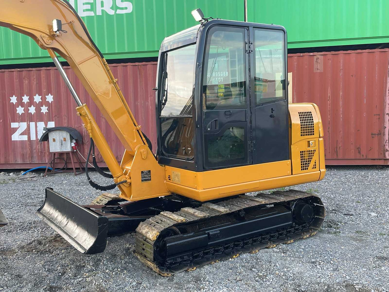 Caterpillar 306 - حفارة مصغرة: صور 4 Caterpillar 306 - حفارة مصغرة: صور 4