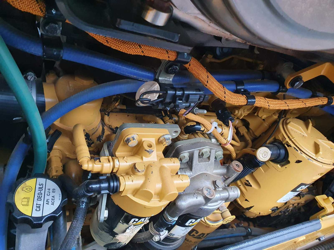 بلدوزر Caterpillar D6N: صور 14