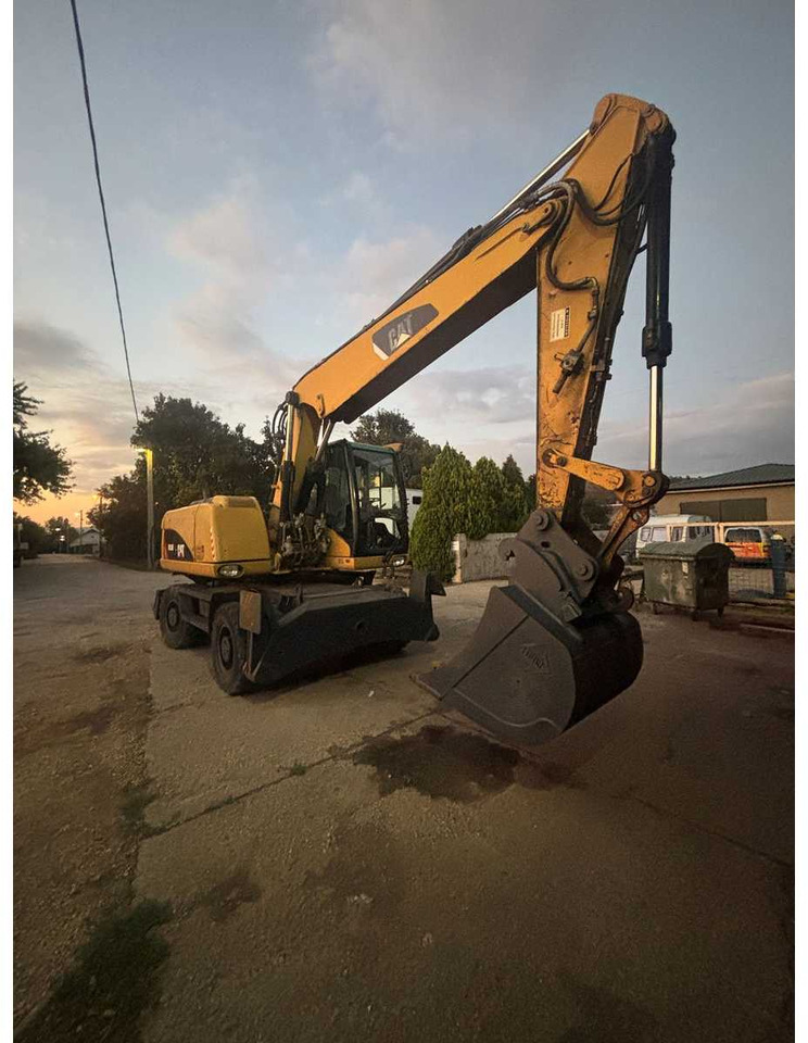 Caterpillar M316D - حفارة على عجلات: صور 3 Caterpillar M316D - حفارة على عجلات: صور 3