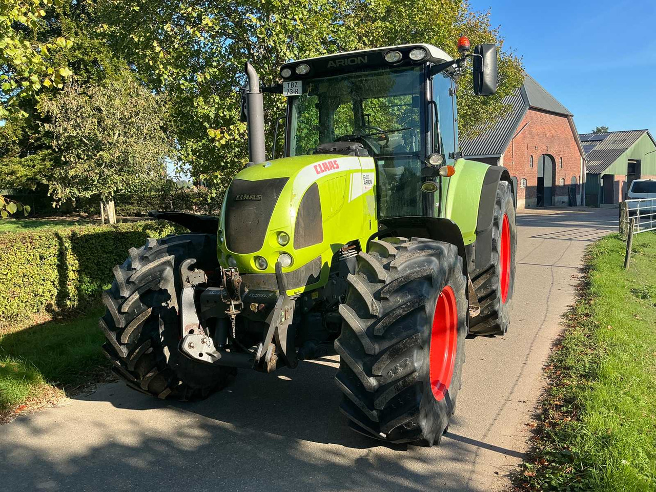 Claas 640 Arion A19 - جرار: صور 1 Claas 640 Arion A19 - جرار: صور 1