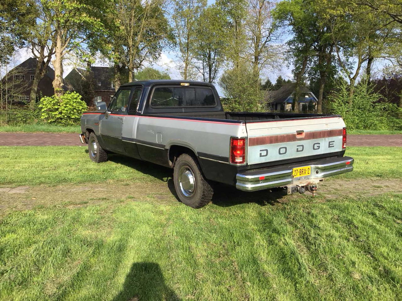 DODGE - 1992 - RAM 250 - TRUCK - شاحنة: صور 4 DODGE - 1992 - RAM 250 - TRUCK - شاحنة: صور 4