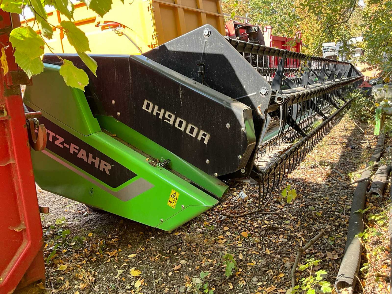 Deutz-Fahr 1133 - آلة حصاد: صور 1 Deutz-Fahr 1133 - آلة حصاد: صور 1