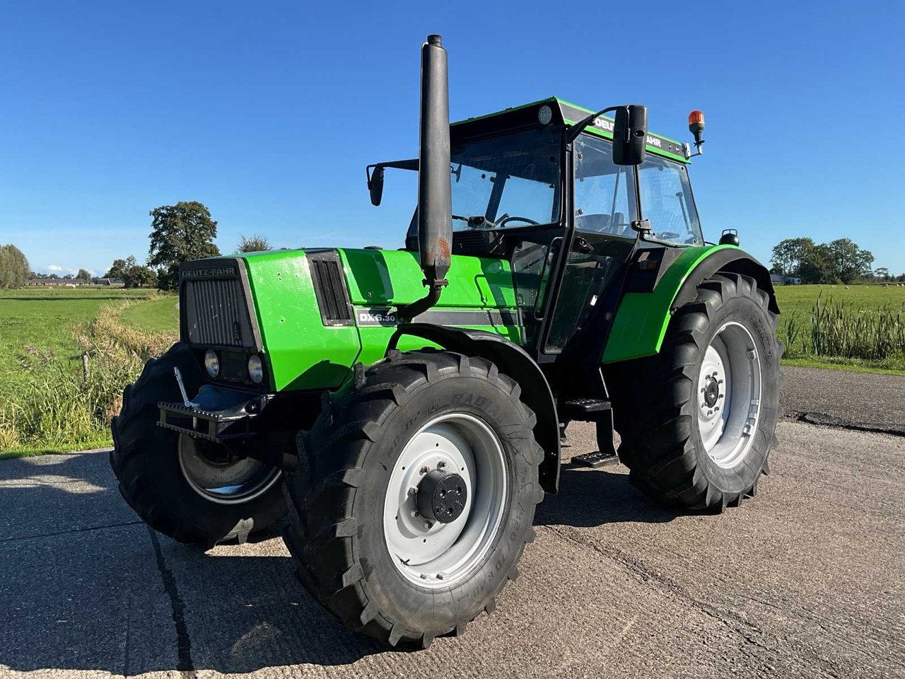 Deutz-fahr DX 6.30 - جرار: صور 2 Deutz-fahr DX 6.30 - جرار: صور 2