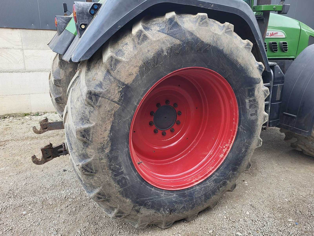 جرار FENDT - 920 FAVORIT VARIO - 4-WHEEL DRIVE TRACTOR - 2009: صور 17