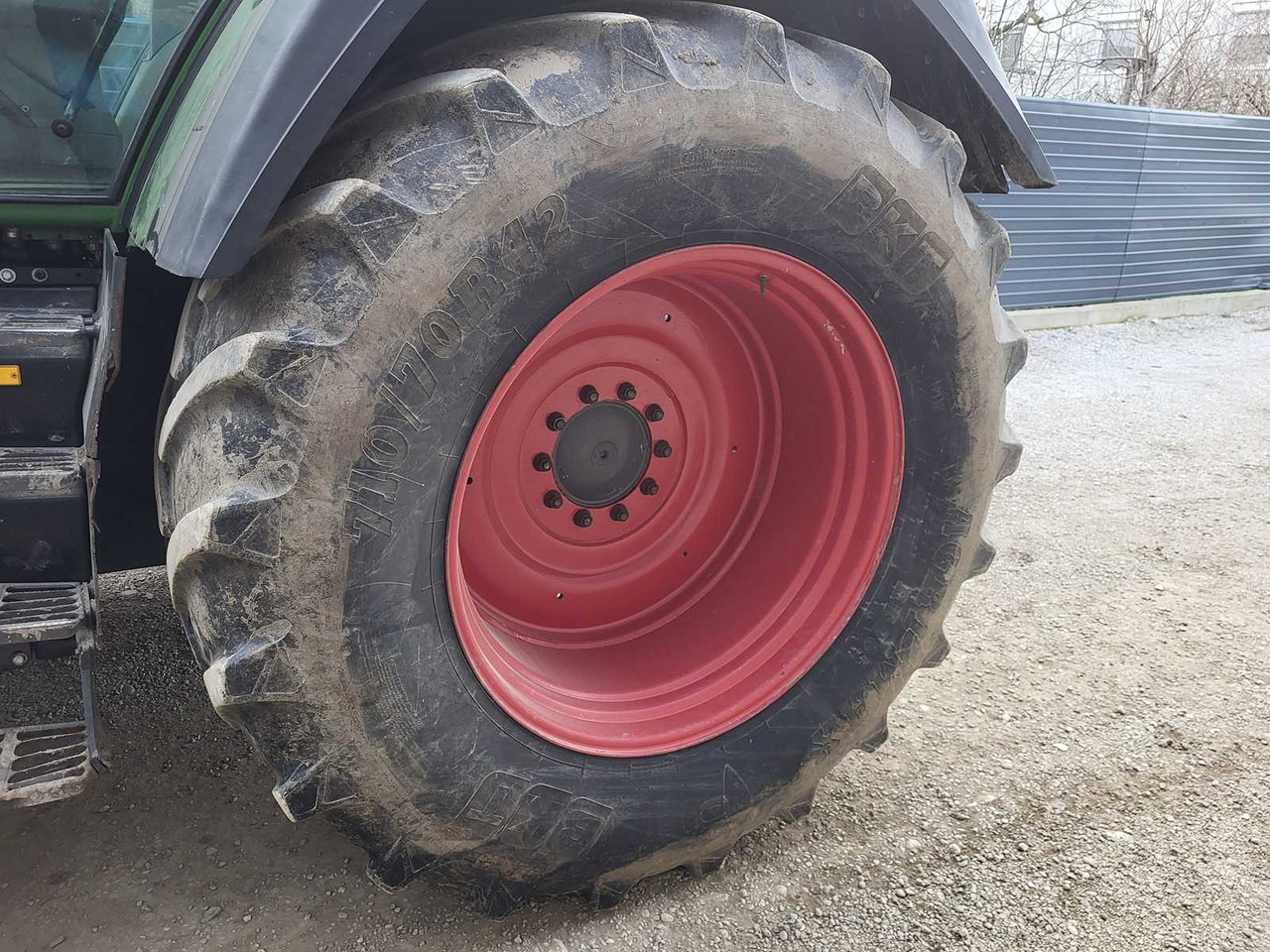 جرار FENDT - 920 FAVORIT VARIO - 4-WHEEL DRIVE TRACTOR - 2009: صور 16