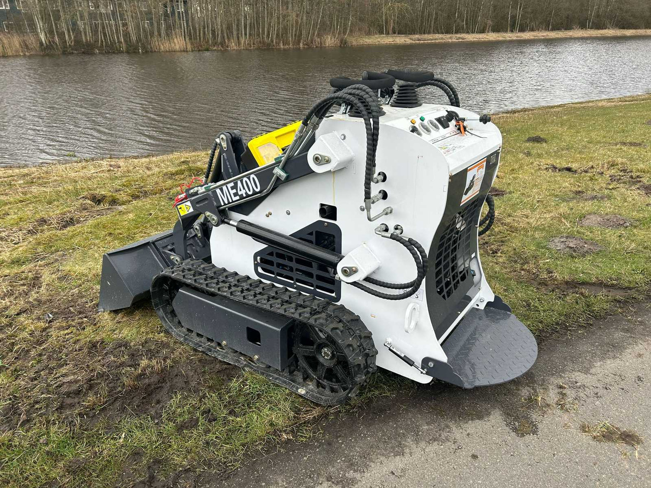 FF industrial ME400 - اللودر بعجل: صور 4 FF industrial ME400 - اللودر بعجل: صور 4