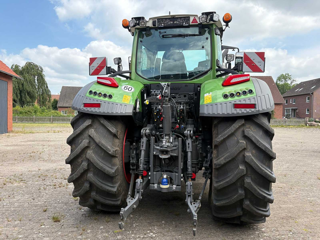 Fendt 728 Vario Gen7 Profi+ Setting2 - جرار: صور 4 Fendt 728 Vario Gen7 Profi+ Setting2 - جرار: صور 4