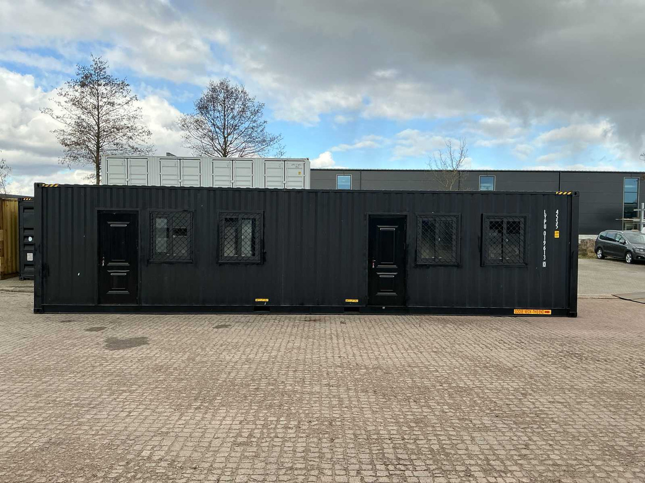 Field Facilities 12 meter 40ft HQ Luxury - حاوية متنقلة: صور 1 Field Facilities 12 meter 40ft HQ Luxury - حاوية متنقلة: صور 1