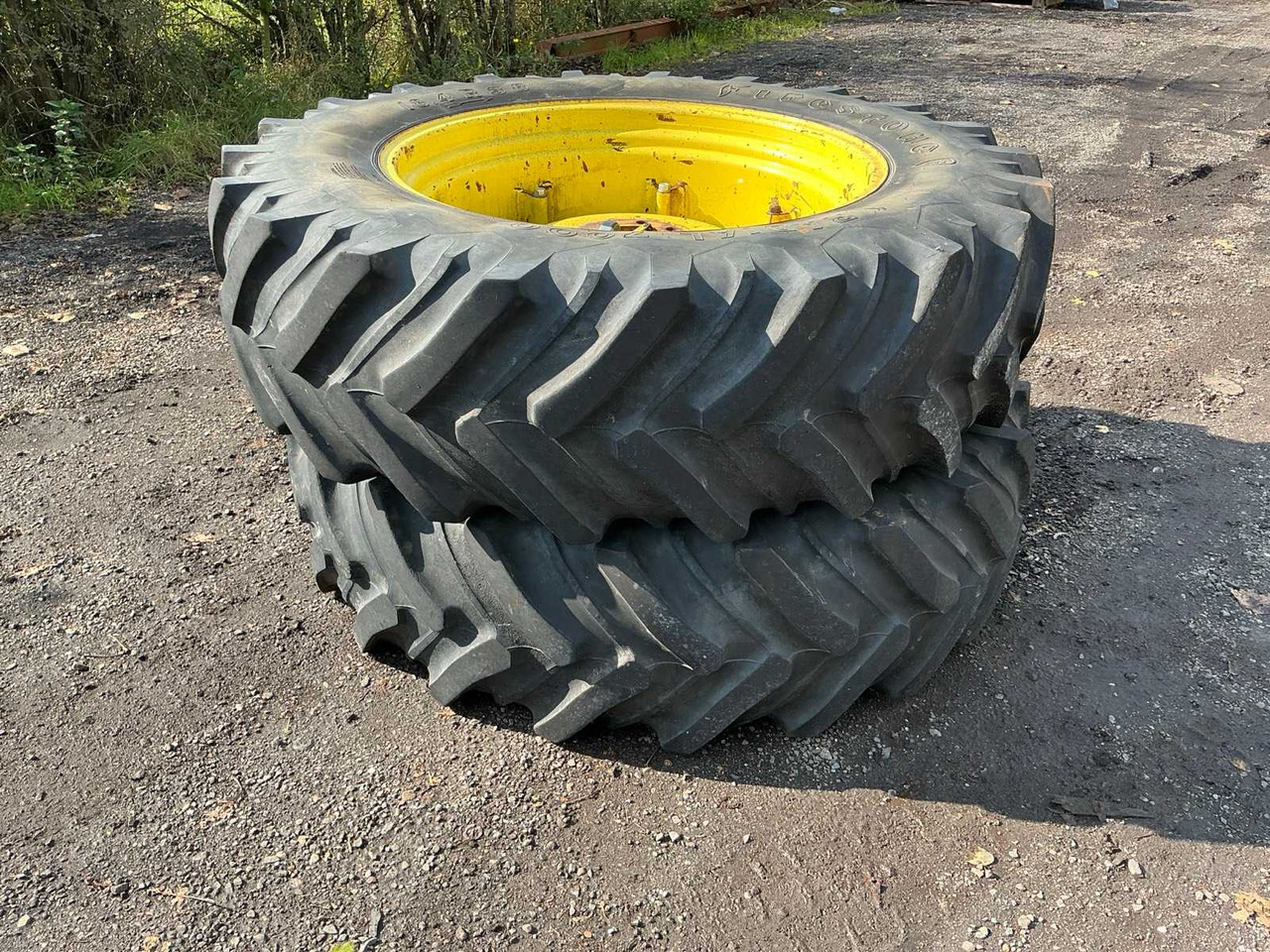 Firestone Radial 7000 - الإطارات والجنوط - جرار: صور 5 Firestone Radial 7000 - الإطارات والجنوط - جرار: صور 5