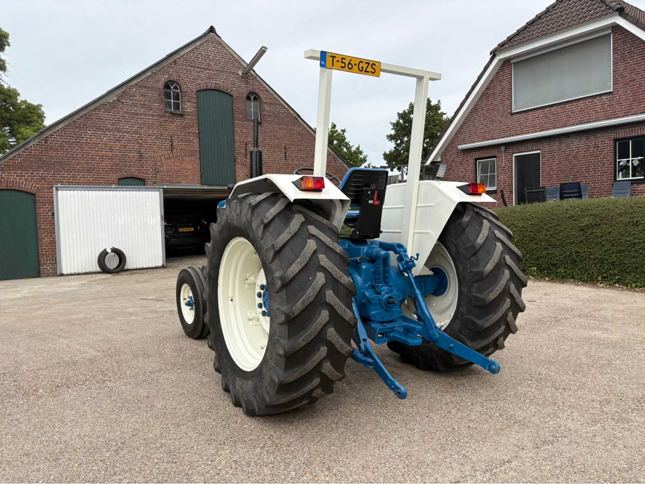 Ford 5000 - جرار صغير: صور 5 Ford 5000 - جرار صغير: صور 5