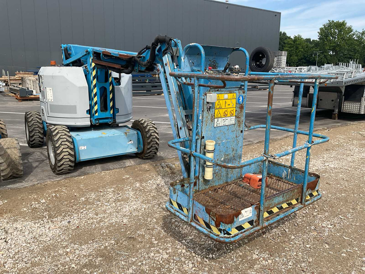 Genie Z-34/22 - منصات هيدروليكية متنقلة: صور 4 Genie Z-34/22 - منصات هيدروليكية متنقلة: صور 4