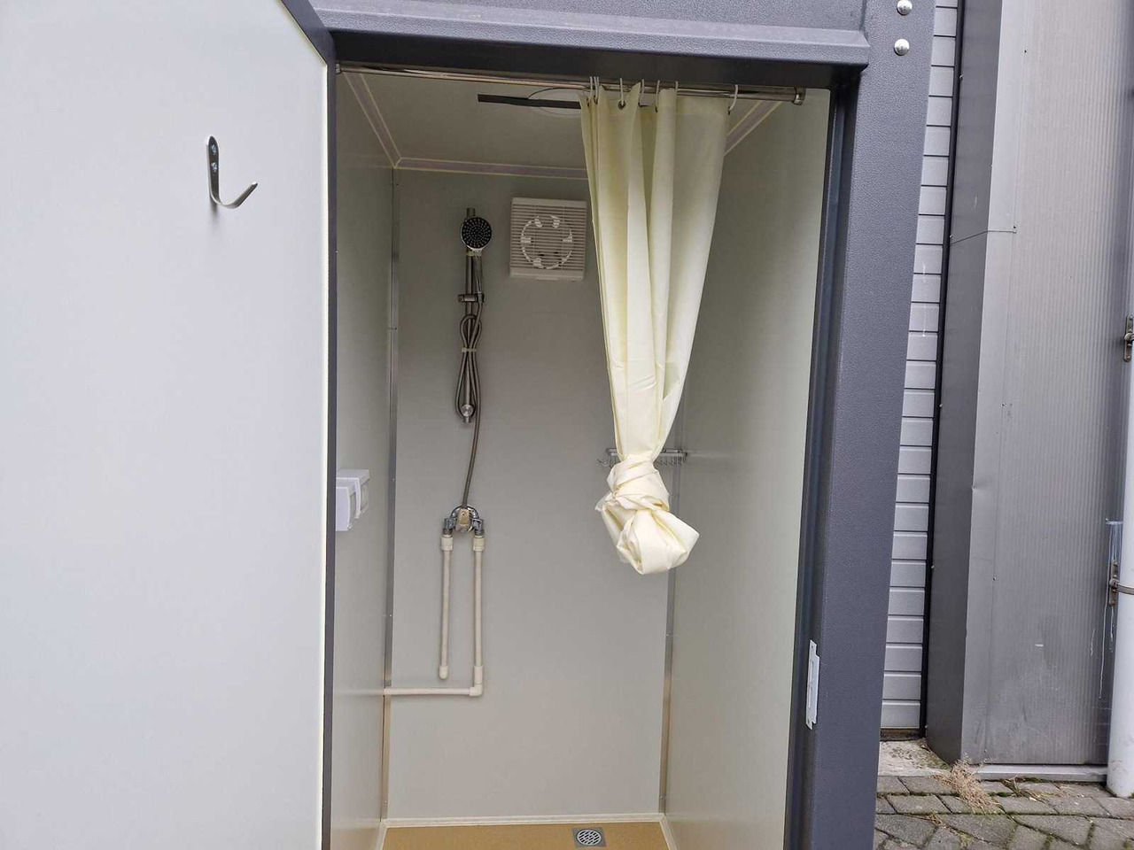 البيت الحاوية Greenland Douche/toilet unit: صور 8