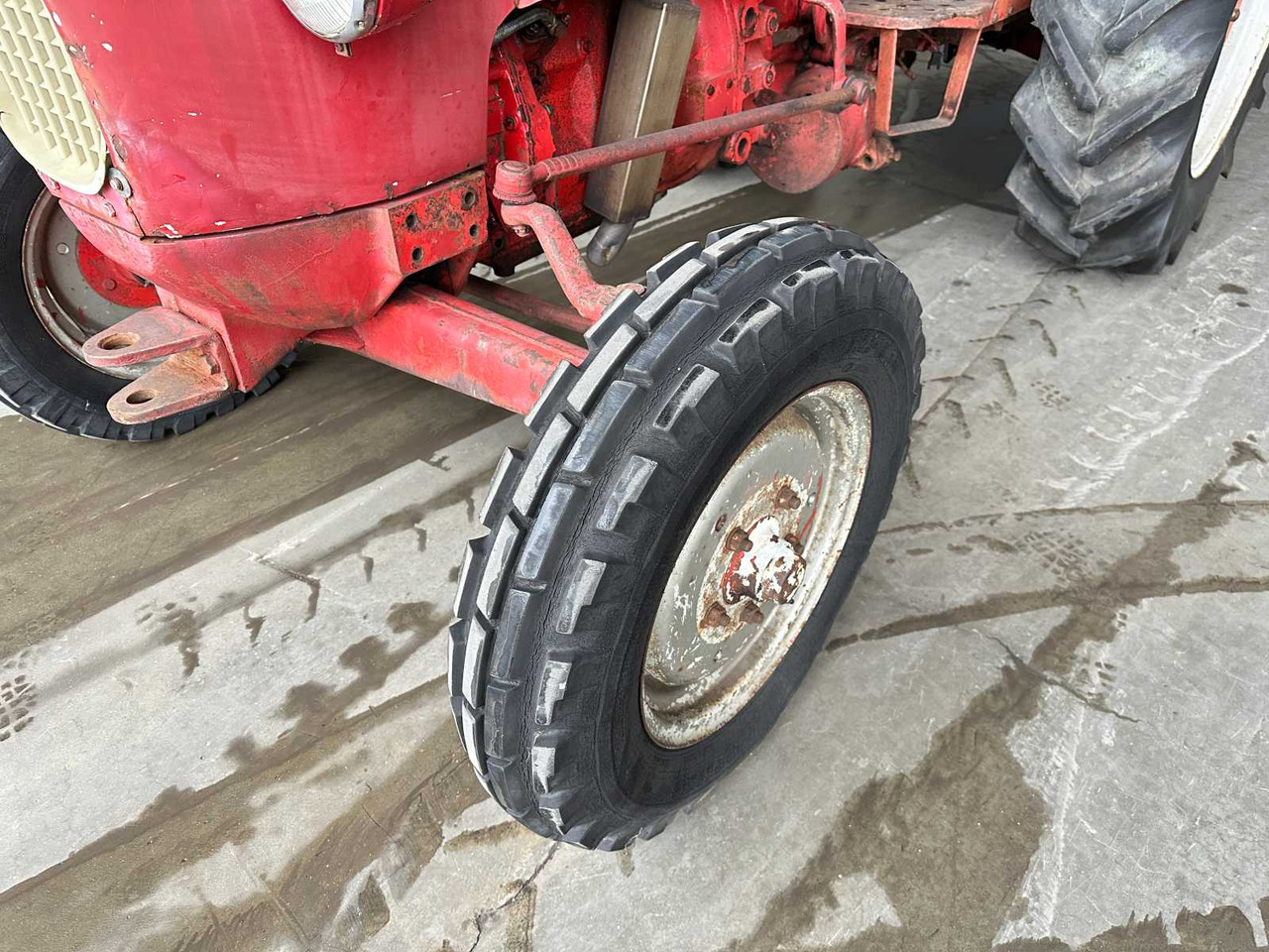 جرار Guldner G25S: صور 8