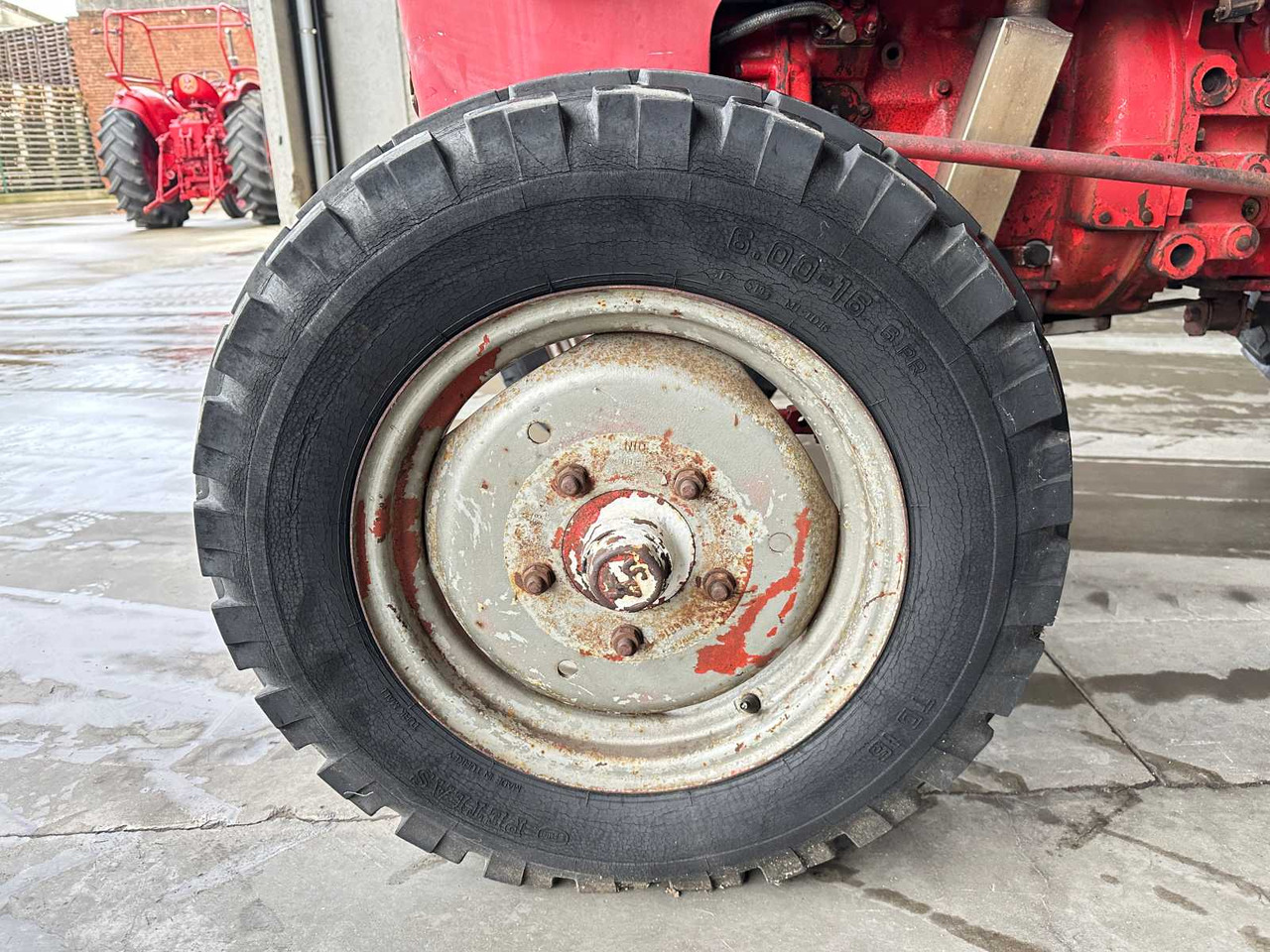 جرار Guldner G25S: صور 9