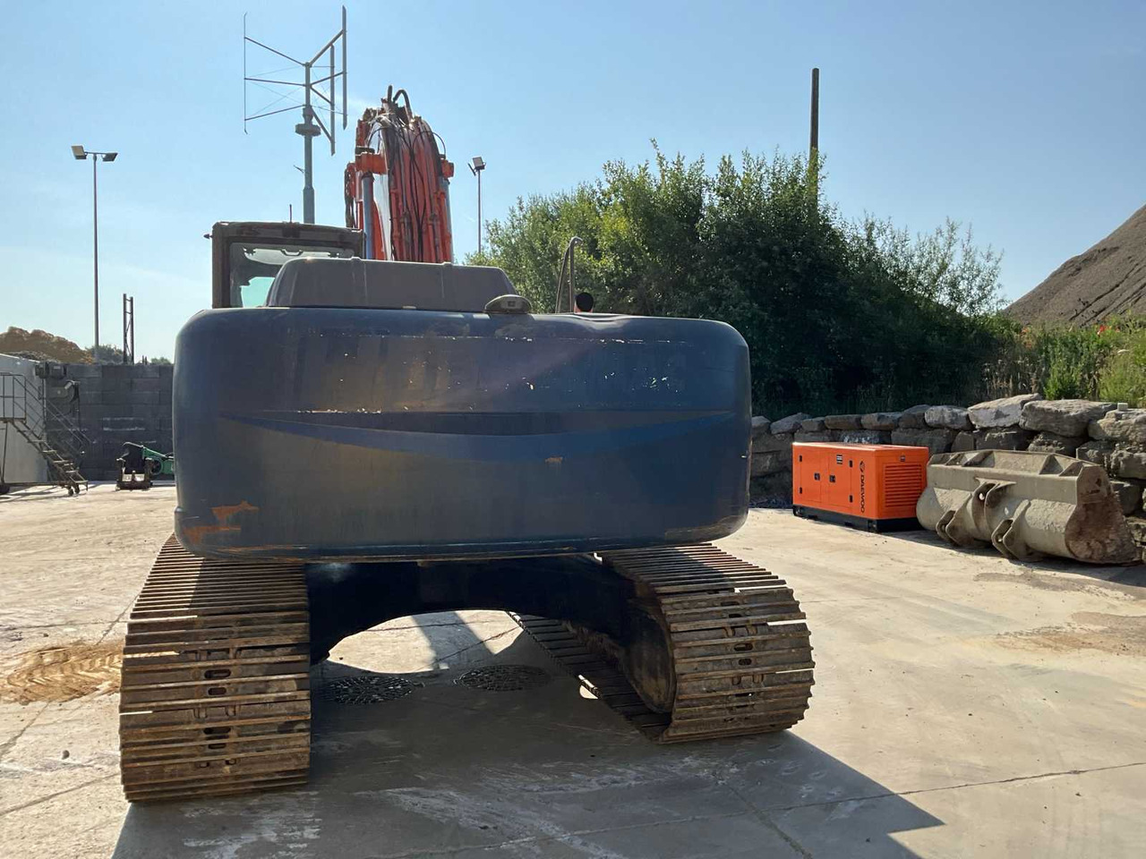 Hitachi ZX 280LC-3 - حفارات زحافة: صور 5 Hitachi ZX 280LC-3 - حفارات زحافة: صور 5