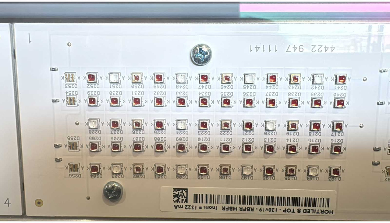 Hortilux HortiLed Top 120v19 - الآلات والماكينات الزراعية: صور 5 Hortilux HortiLed Top 120v19 - الآلات والماكينات الزراعية: صور 5