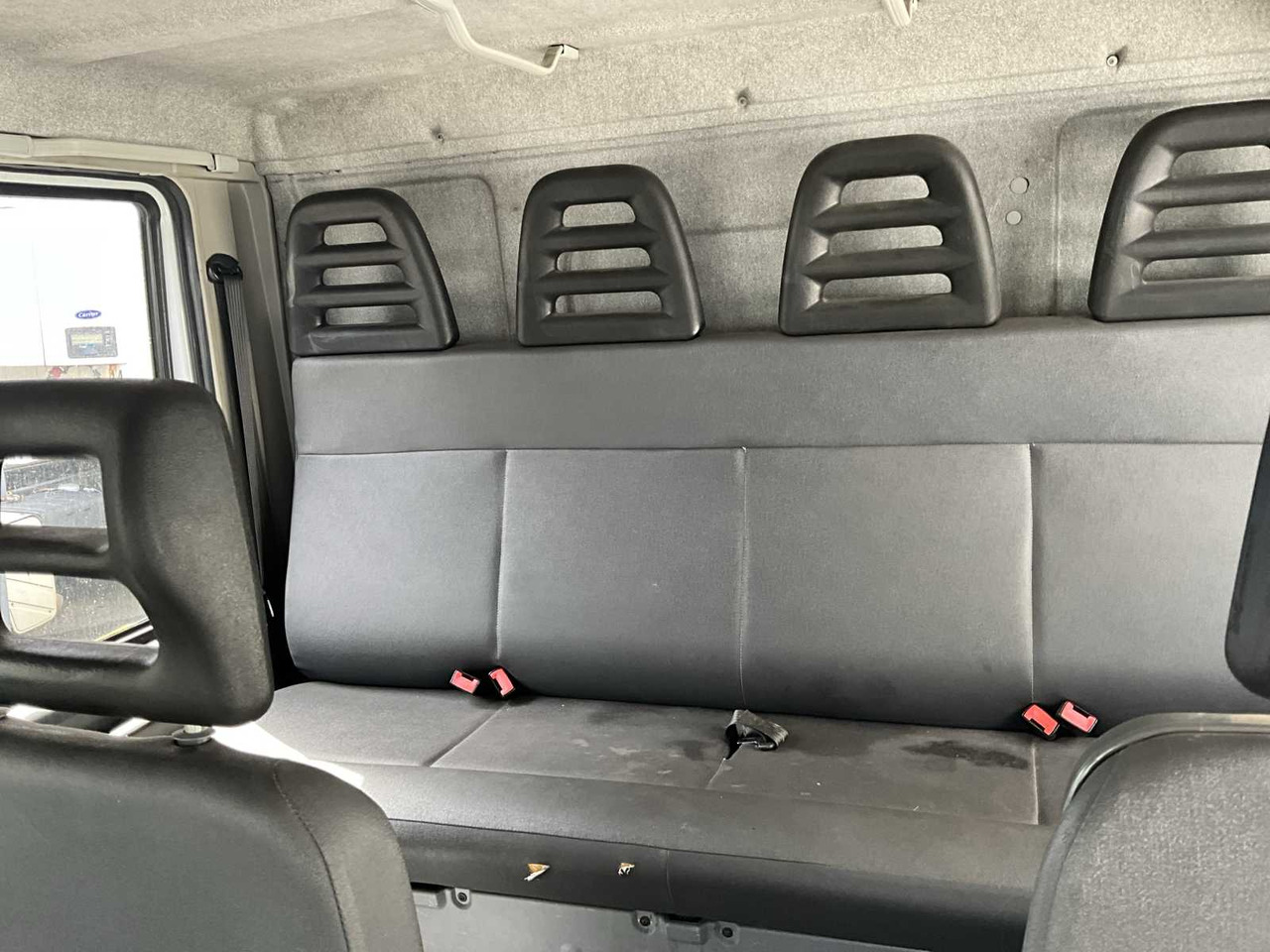 شاحنة IVECO EUROCARGO - 2008: صور 19 شاحنة IVECO EUROCARGO - 2008: صور 19