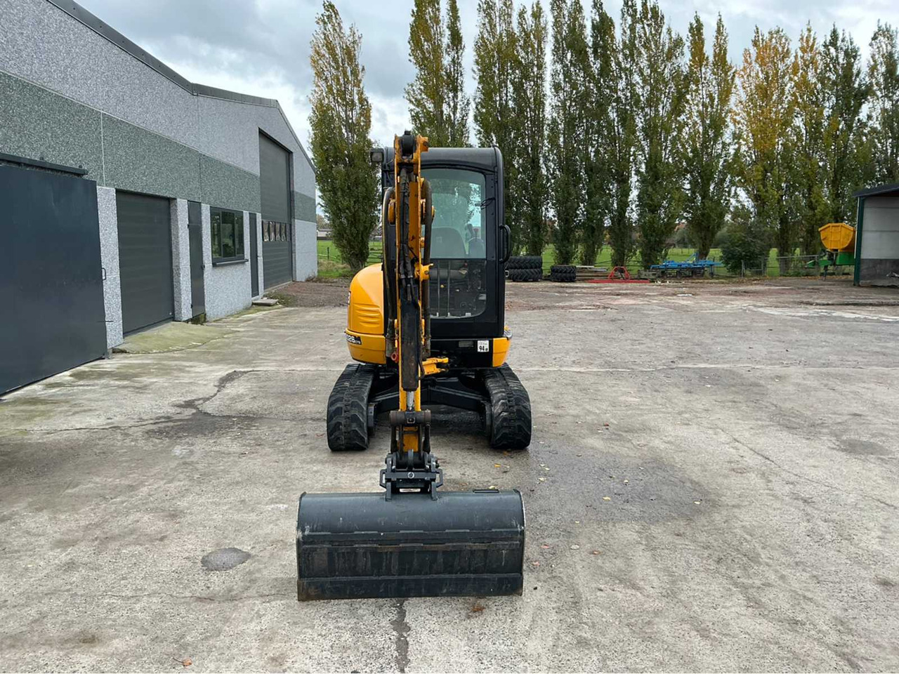 JCB 2015 JCB 8026CTS MINI EXCAVATOR - حفارة مصغرة: صور 2 JCB 2015 JCB 8026CTS MINI EXCAVATOR - حفارة مصغرة: صور 2