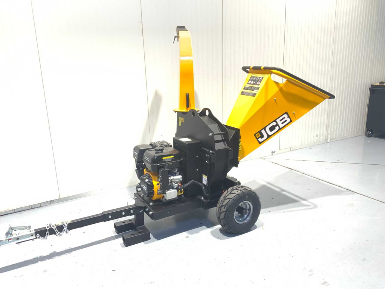 JCB CH150120PE - ماكينة تقطيع الأغصان: صور 1 JCB CH150120PE - ماكينة تقطيع الأغصان: صور 1