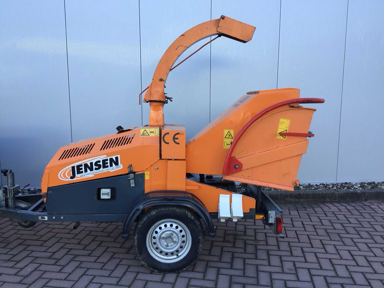 Jensen A530DI Diesel - ماكينة تقطيع الأغصان: صور 2 Jensen A530DI Diesel - ماكينة تقطيع الأغصان: صور 2
