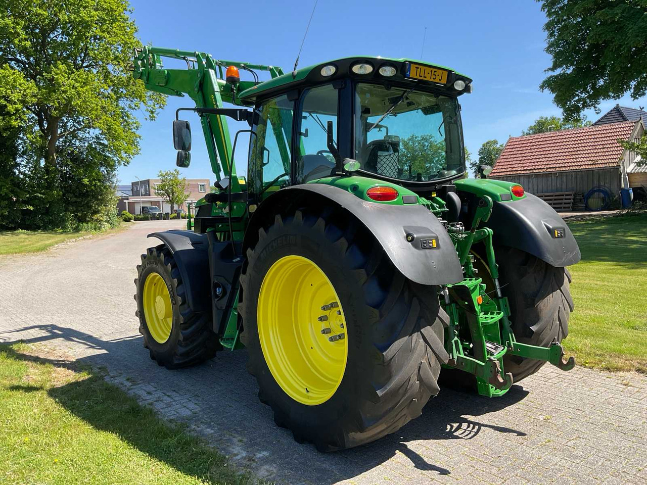 John Deere 6155R - جرار: صور 4 John Deere 6155R - جرار: صور 4