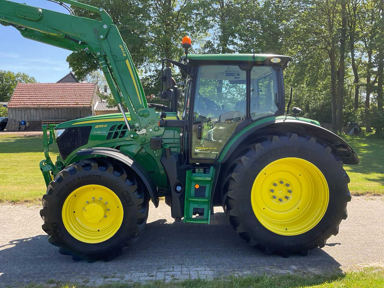 John Deere 6155R - جرار: صور 3 John Deere 6155R - جرار: صور 3