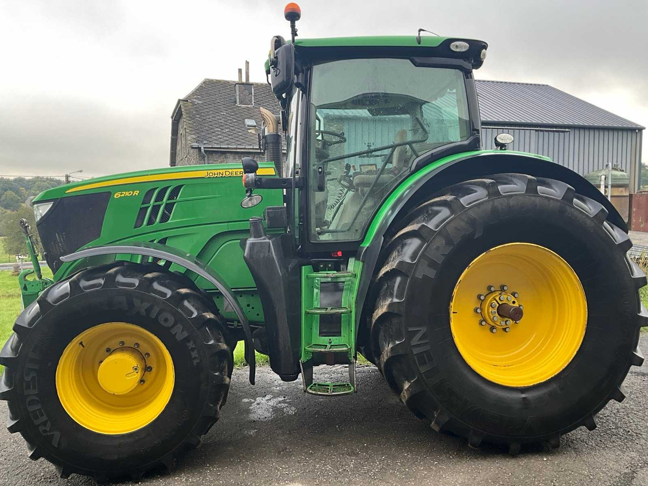 John Deere 6210r - جرار: صور 2 John Deere 6210r - جرار: صور 2