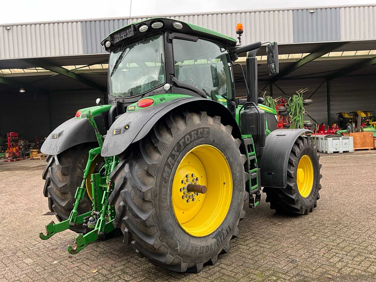 John Deere 6230R - جرار: صور 3 John Deere 6230R - جرار: صور 3