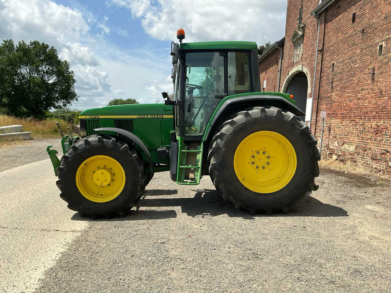 John Deere 6910 AS - جرار: صور 2 John Deere 6910 AS - جرار: صور 2