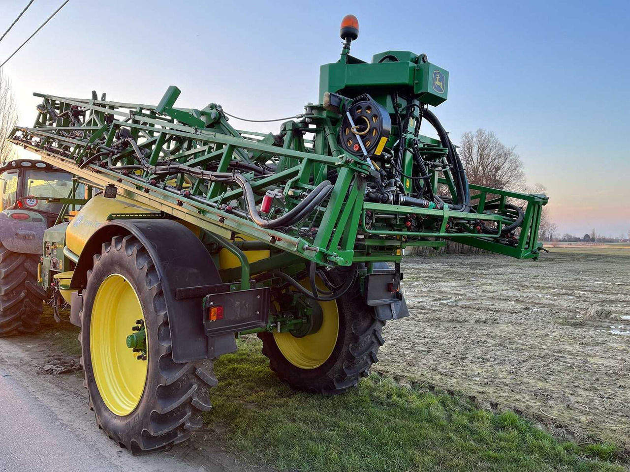 John Deere 944 - آلة الرش: صور 4 John Deere 944 - آلة الرش: صور 4