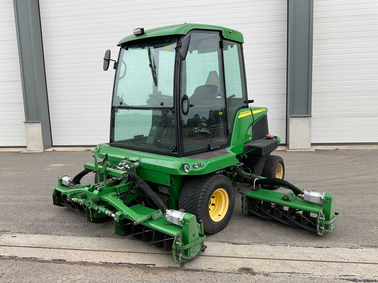 John deere 1905 4WD - التقطيع جزازة/ ماكينات قطع الحشائش: صور 1 John deere 1905 4WD - التقطيع جزازة/ ماكينات قطع الحشائش: صور 1