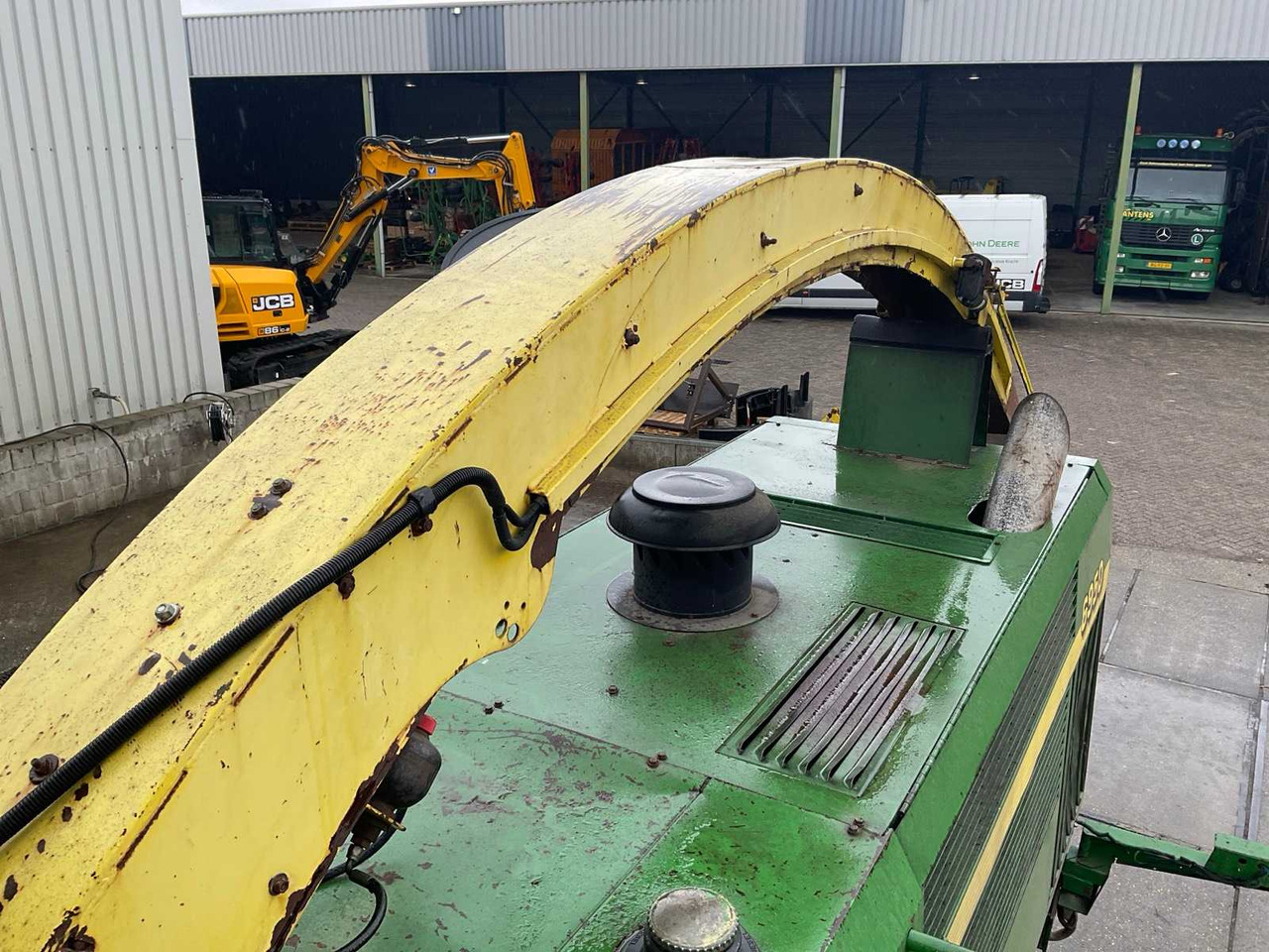 حصادة الأعلاف John deere 6950: صور 25