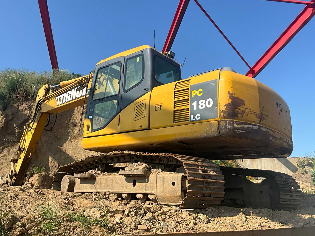 KOMATSU PC180LC-7 EO - حفارات زحافة: صور 4 KOMATSU PC180LC-7 EO - حفارات زحافة: صور 4