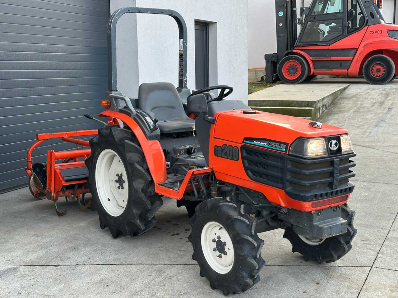 KUBOTA - GB200 - 4-WHEEL DRIVE TRACTOR - جرار: صور 3 KUBOTA - GB200 - 4-WHEEL DRIVE TRACTOR - جرار: صور 3