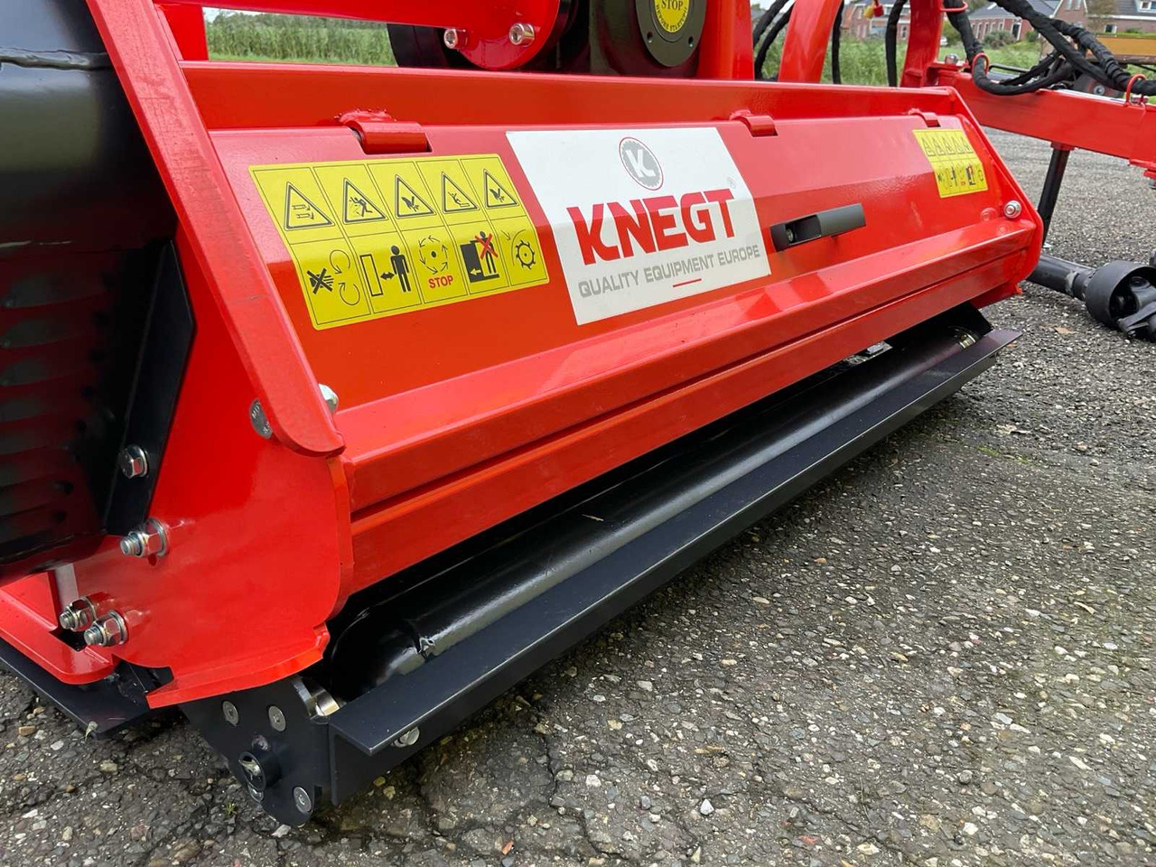 Knegt KM125 - التقطيع جزازة: صور 5 Knegt KM125 - التقطيع جزازة: صور 5
