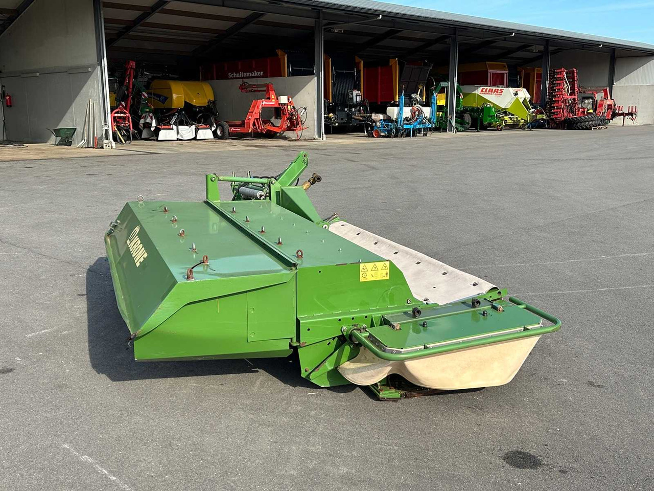 Krone Easy cut 320 CVQ - التقطيع جزازة/ ماكينات قطع الحشائش: صور 4 Krone Easy cut 320 CVQ - التقطيع جزازة/ ماكينات قطع الحشائش: صور 4