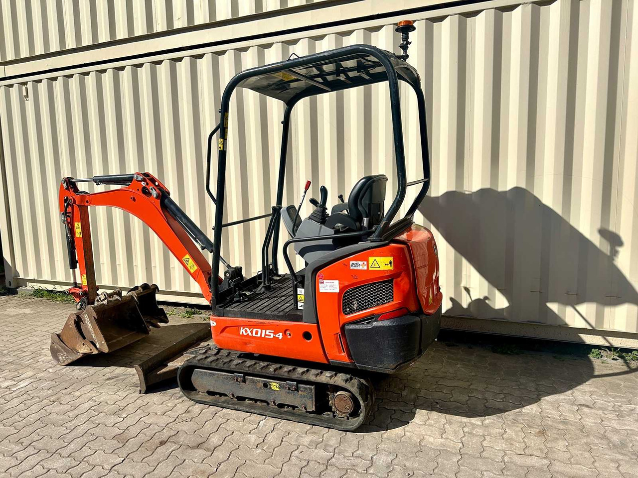 Kubota KX015-4 - حفارة مصغرة: صور 3 Kubota KX015-4 - حفارة مصغرة: صور 3