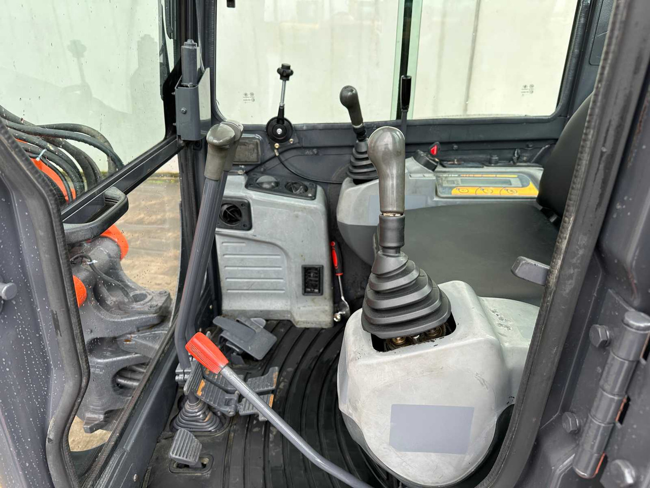 حفارات زحافة Kubota KX155-3SZ: صور 35