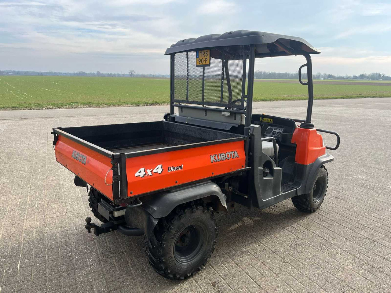 Kubota RTV900 - المقطورة الزراعية: صور 3 Kubota RTV900 - المقطورة الزراعية: صور 3