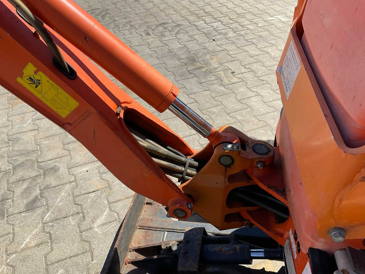 Kubota U10-3 - حفارة مصغرة: صور 5 Kubota U10-3 - حفارة مصغرة: صور 5