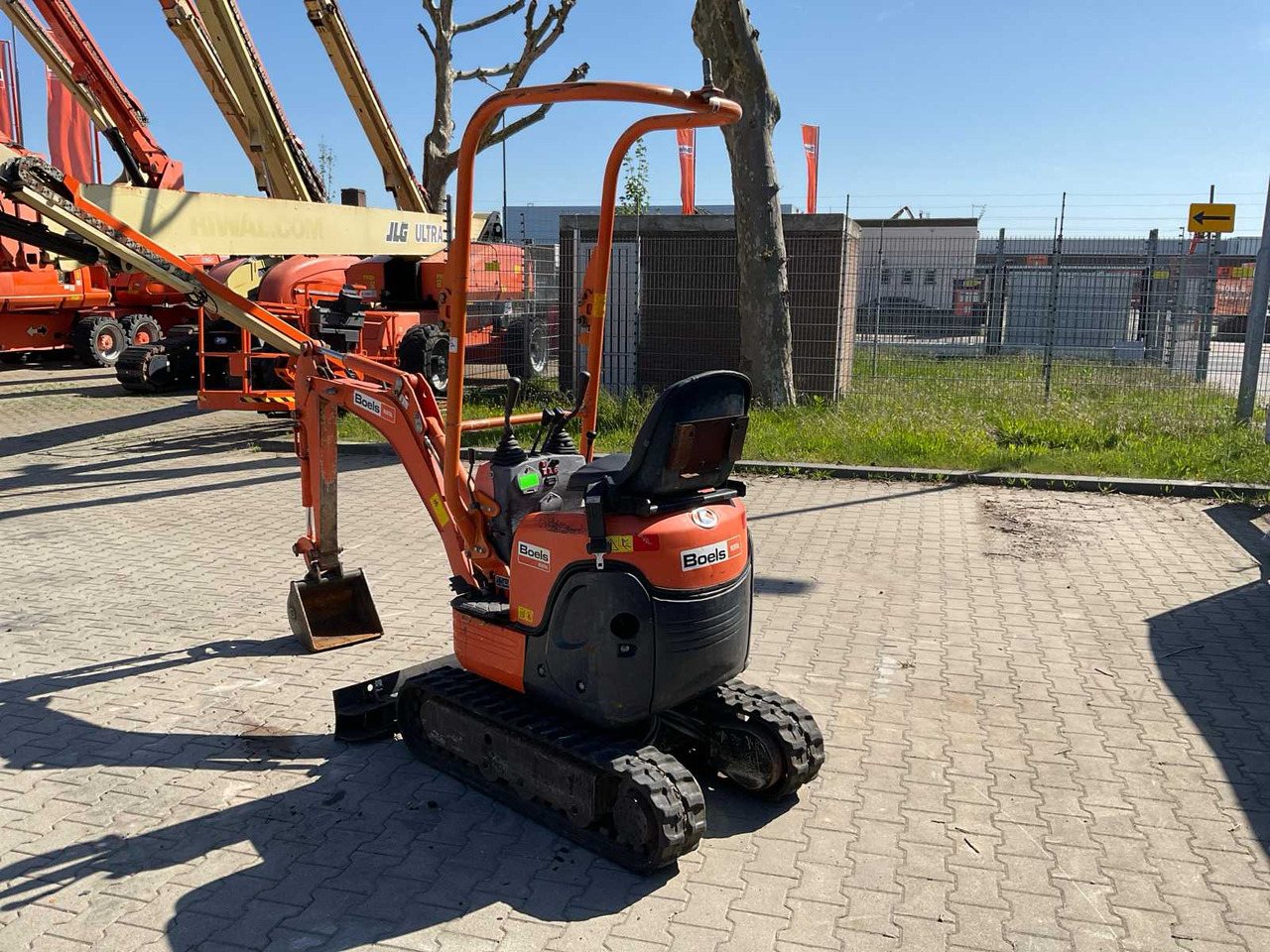 Kubota U10-3 - حفارة مصغرة: صور 4 Kubota U10-3 - حفارة مصغرة: صور 4