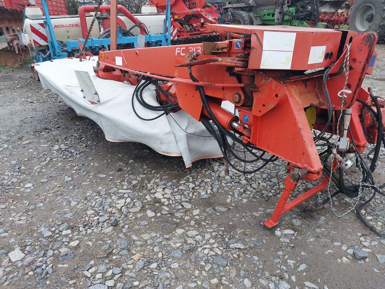 Kuhn FC313 - معدات القش: صور 2 Kuhn FC313 - معدات القش: صور 2