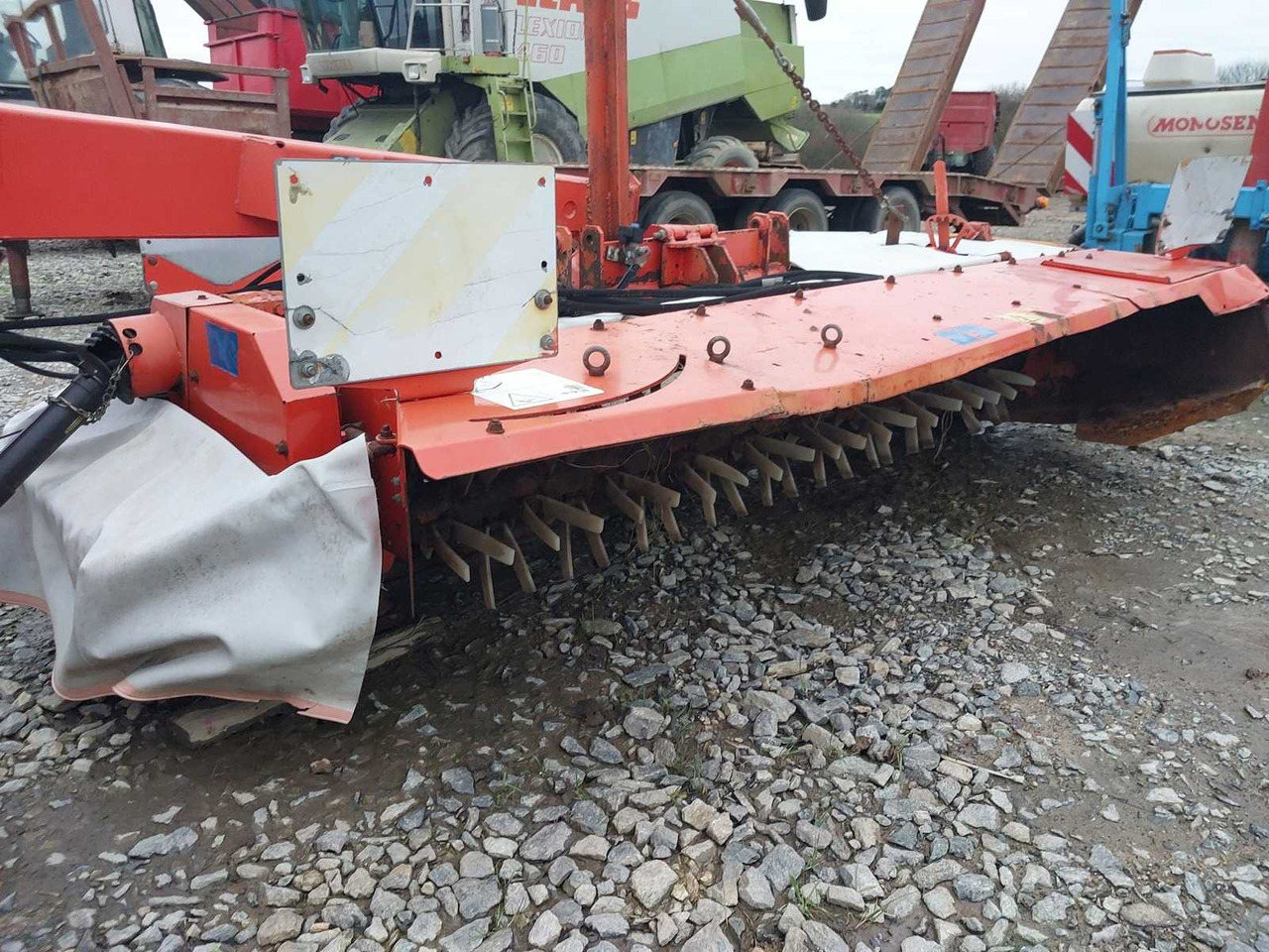 Kuhn FC313 - معدات القش: صور 4 Kuhn FC313 - معدات القش: صور 4